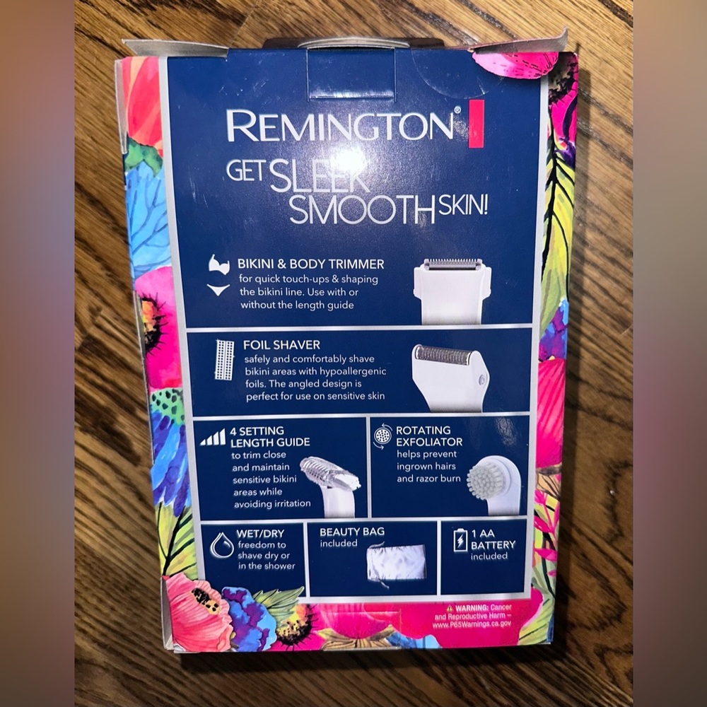 NEW! Bikini Shaver Kit - For Body & Bikini - Remington / NIB - Picture 9 of 10